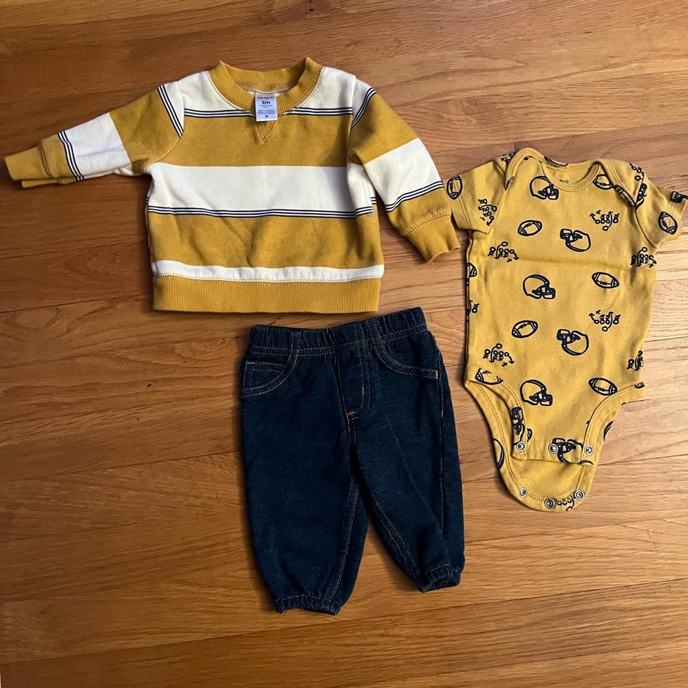 Carters 3 piece set  3 months